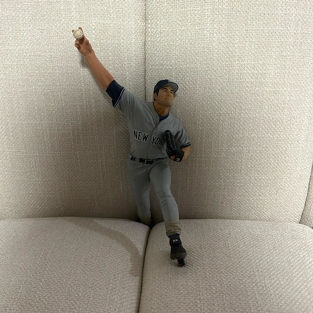 Mcfarlane x MLB Mike Mussina New York Yankees figurine